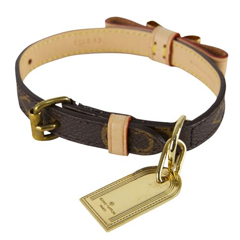 louis vuitton dog collar price|louis vuitton dog leash.